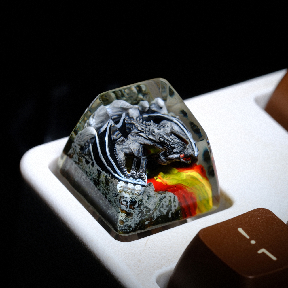 Gray Dragon Artisan Keycap Breakwooden 12