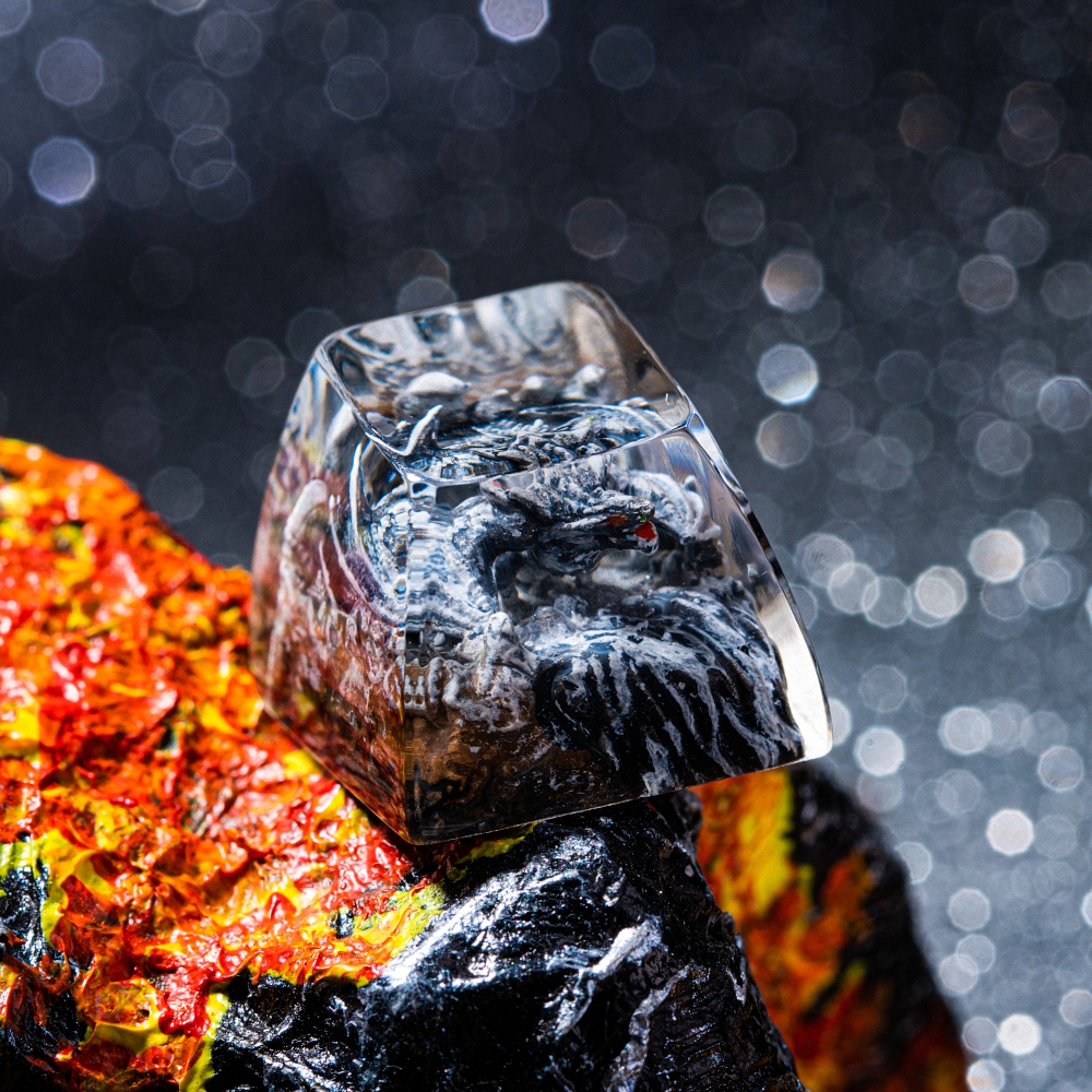 Gray Dragon Artisan Keycap Breakwooden 2