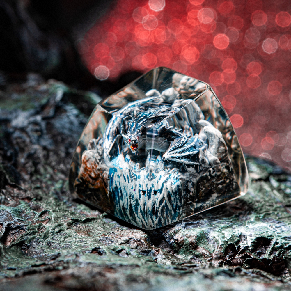 Gray Dragon Artisan Keycap Breakwooden 3