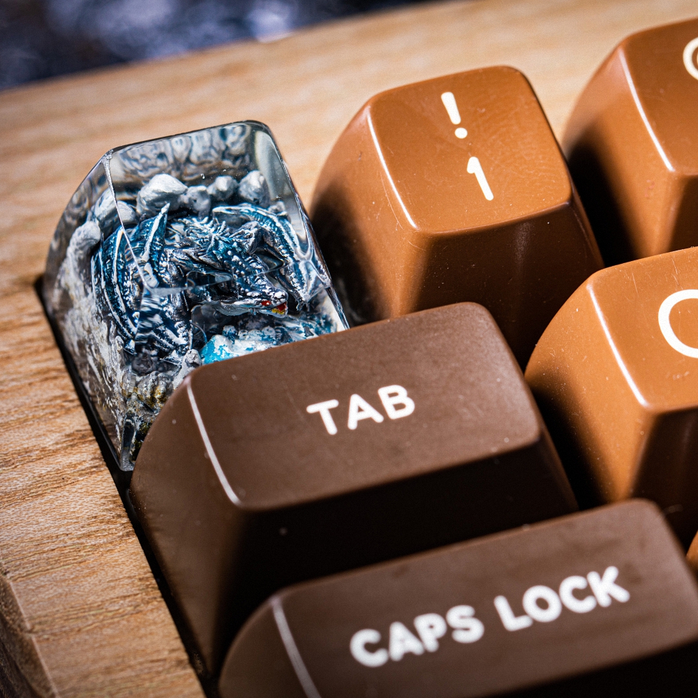 Gray Dragon Artisan Keycap Breakwooden 4