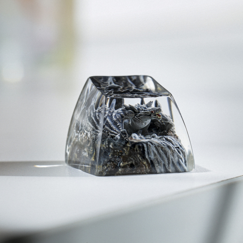 Gray Dragon Artisan Keycap Breakwooden 6