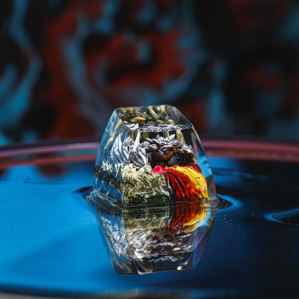 Gray Dragon Artisan Keycap Breakwooden 8