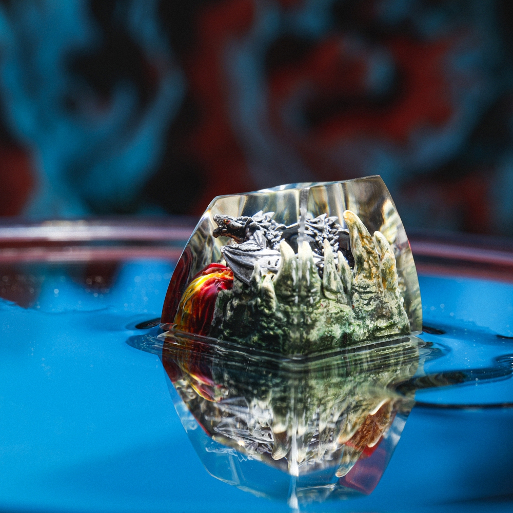 Gray Dragon Artisan Keycap Breakwooden 8