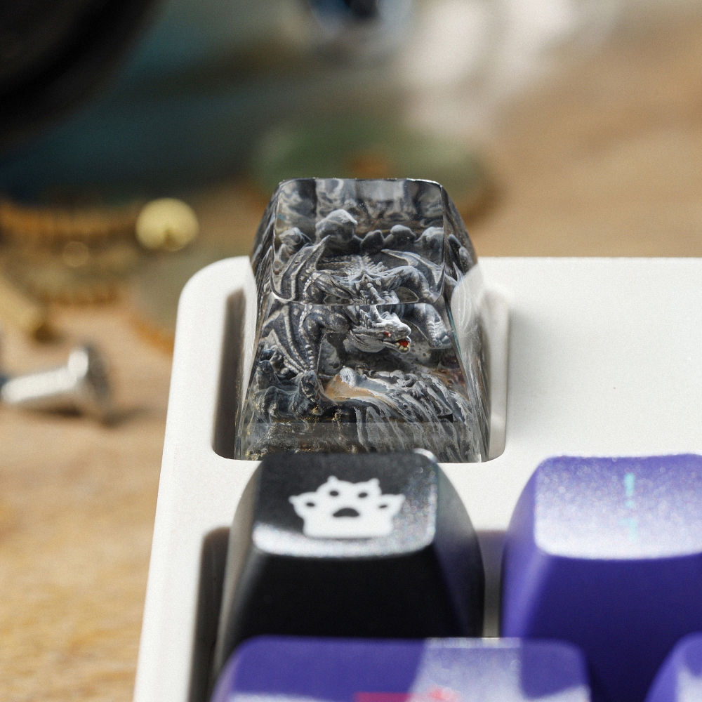 Gray Dragon Artisan Keycap Breakwooden 9