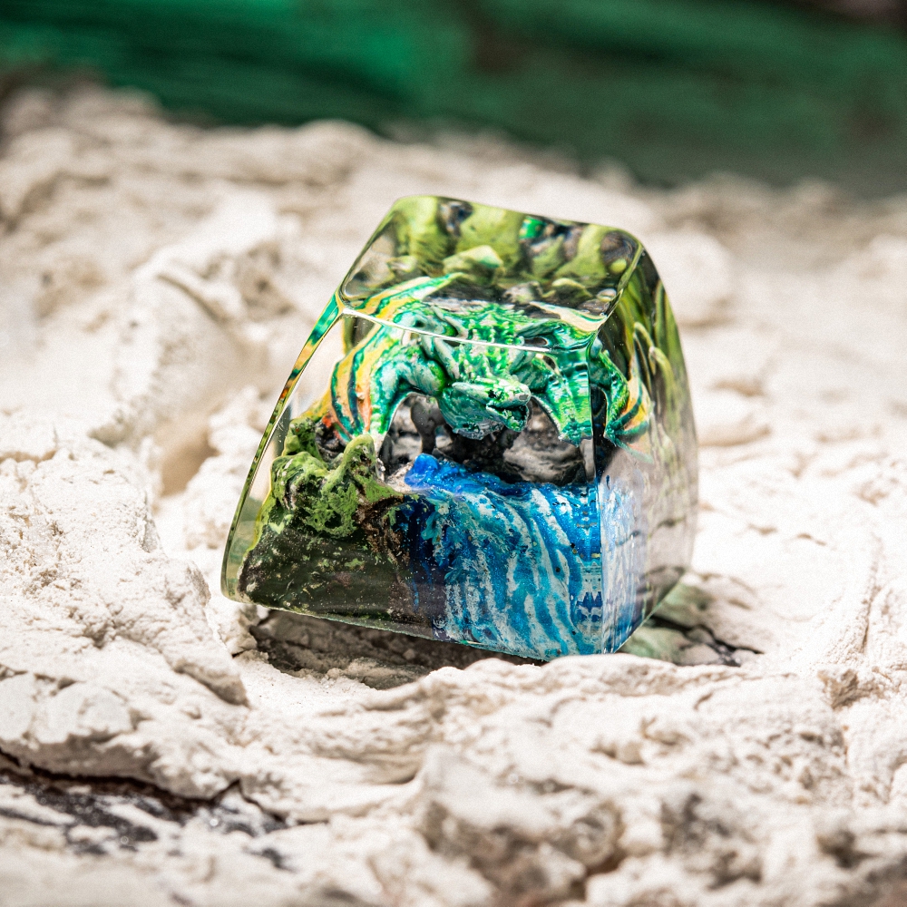Green Dragon Artisan Keycap Breakwooden 2