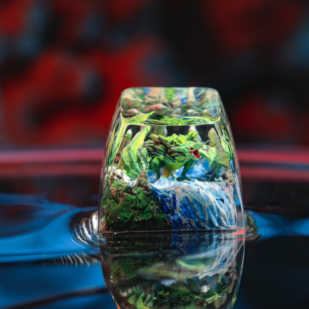 Green Dragon Artisan Keycap Breakwooden 3