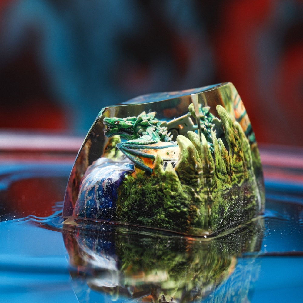Green Dragon Artisan Keycap Breakwooden 6
