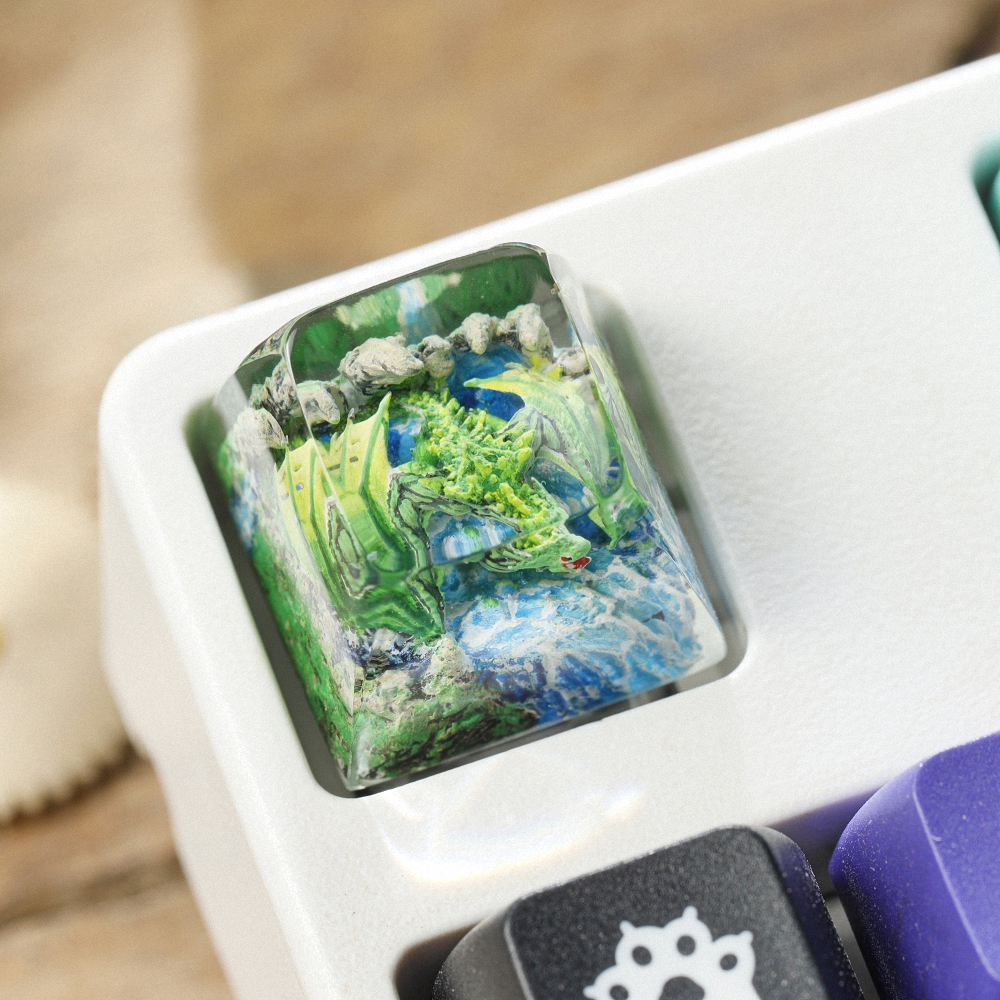 Green Dragon Artisan Keycap Breakwooden 7