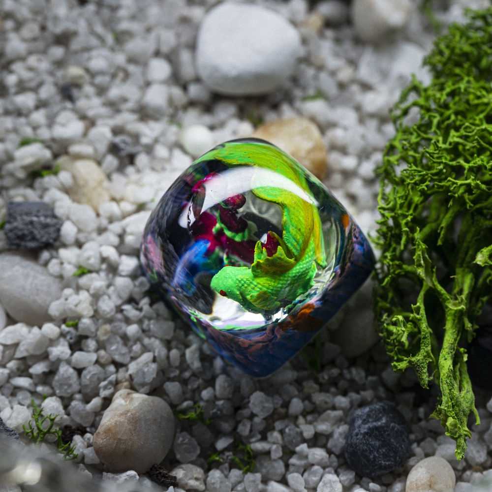 Green Koi Fish Artisan Keycap Breakwooden