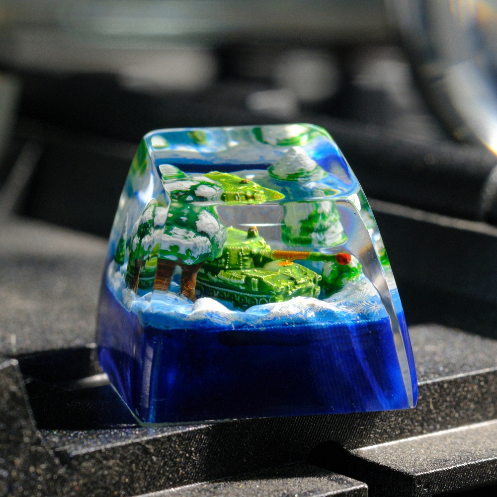 Green Tank Artisan Keycap Breakwooden