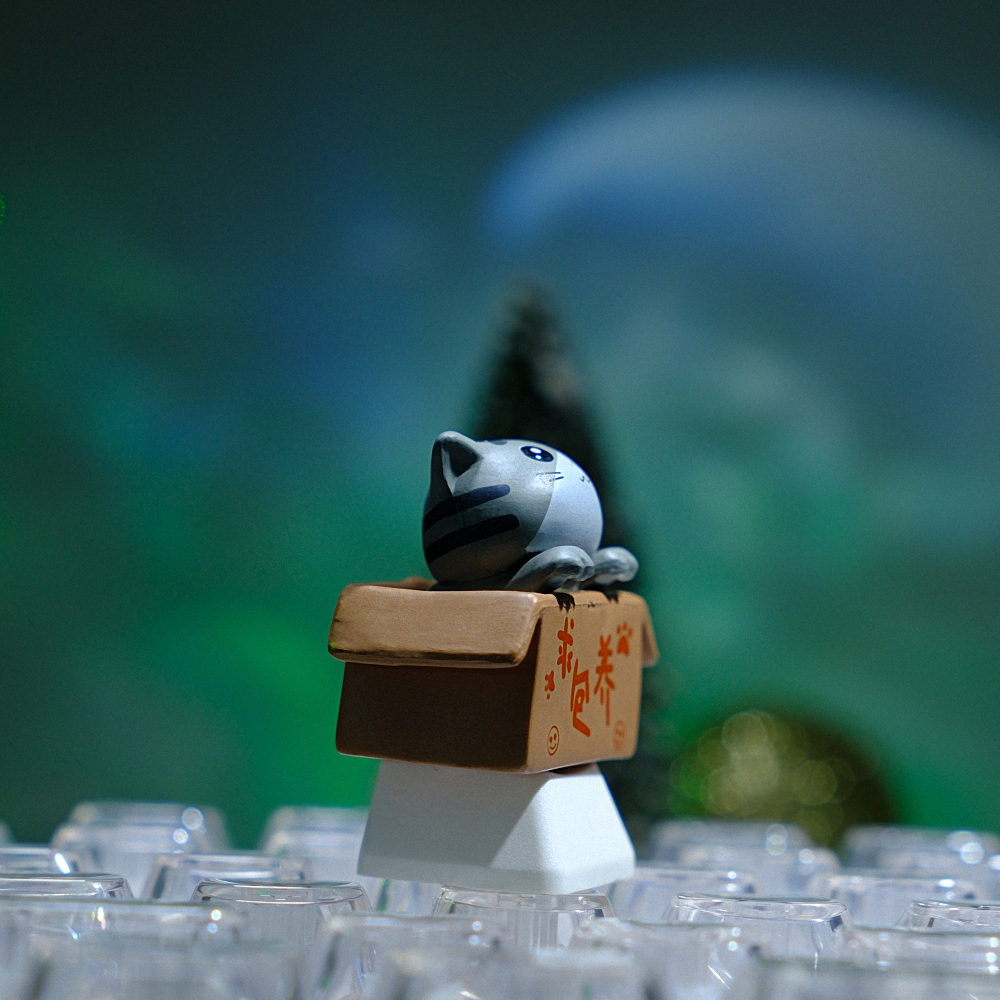 Grey Cat Artisan Keycap Breakwooden 2