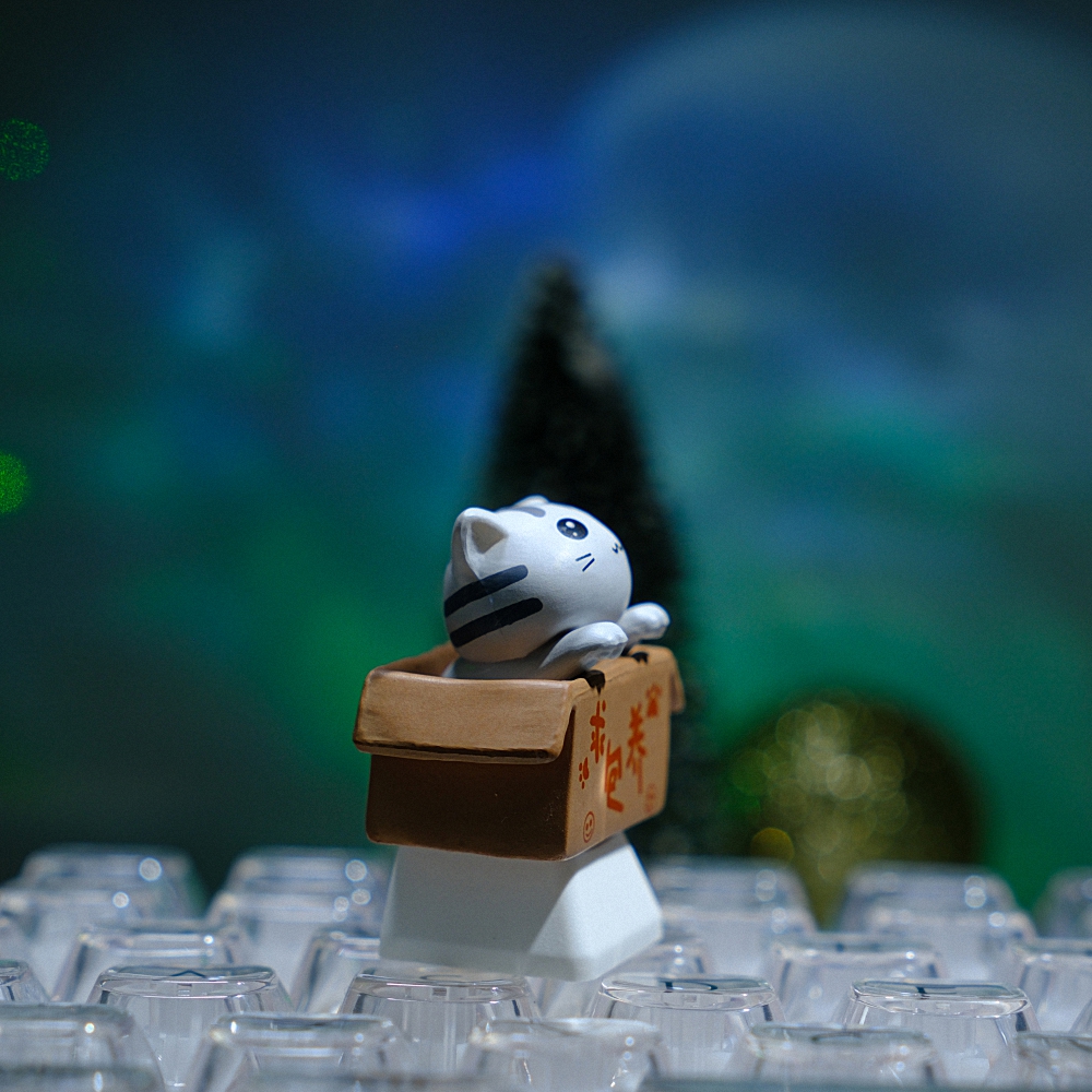 Grey Cat Artisan Keycap Breakwooden 2