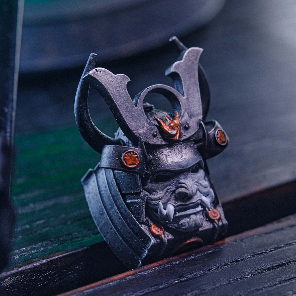 Grey Samurai Artisan Keycap Breakwooden 3