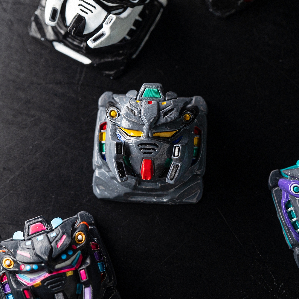 Gundam - Head Artisan Keycap Breakwooden 2