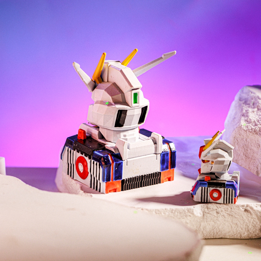 Gundam - Top Artisan Keycap Breakwooden 2