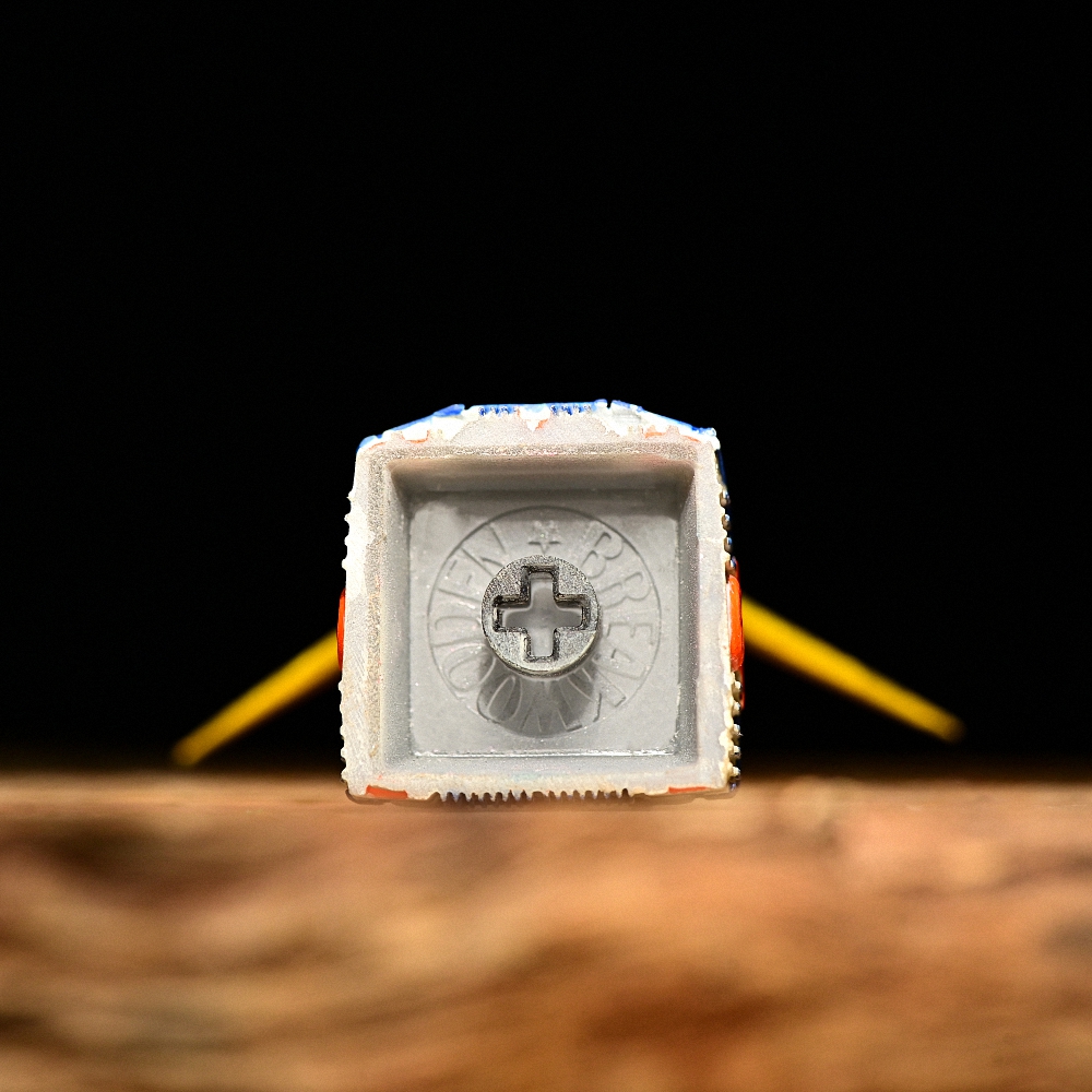 Gundam - Unicorn Artisan Keycap Breakwooden