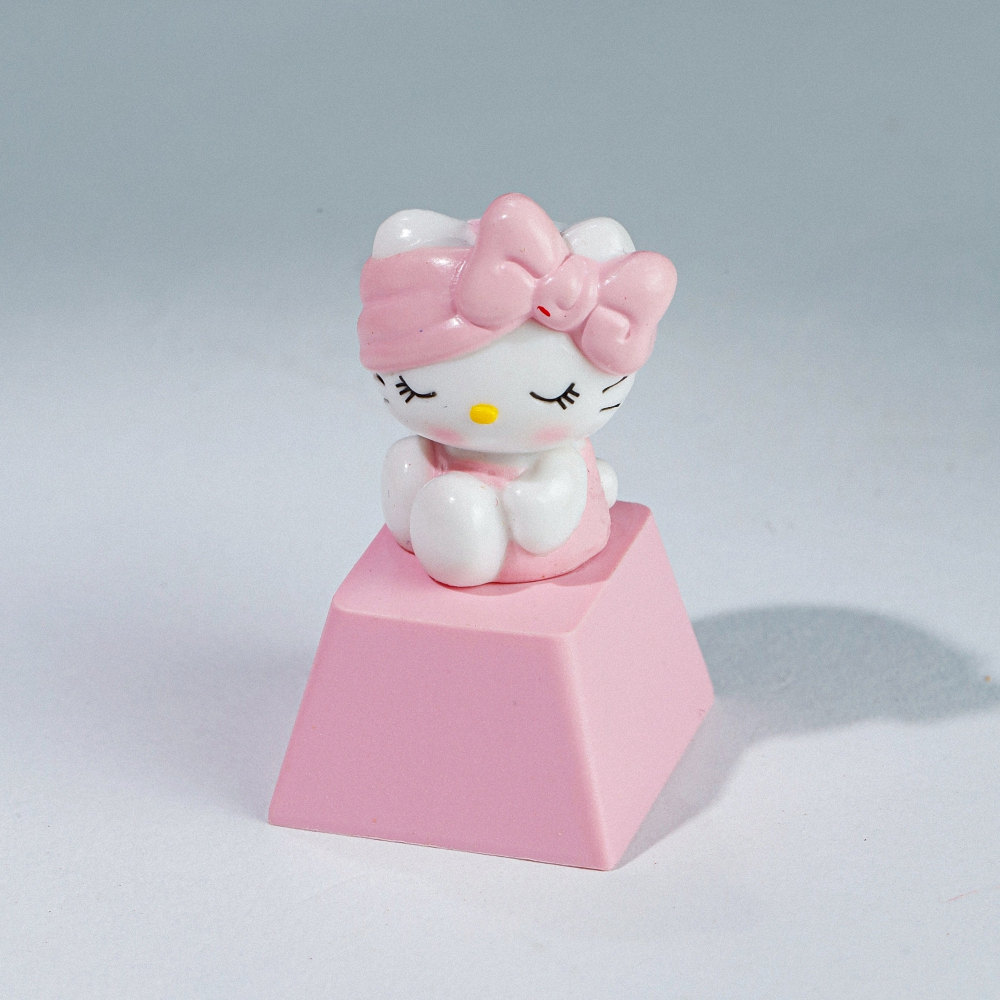 Hello Kitty Artisan Keycap Breakwooden 6