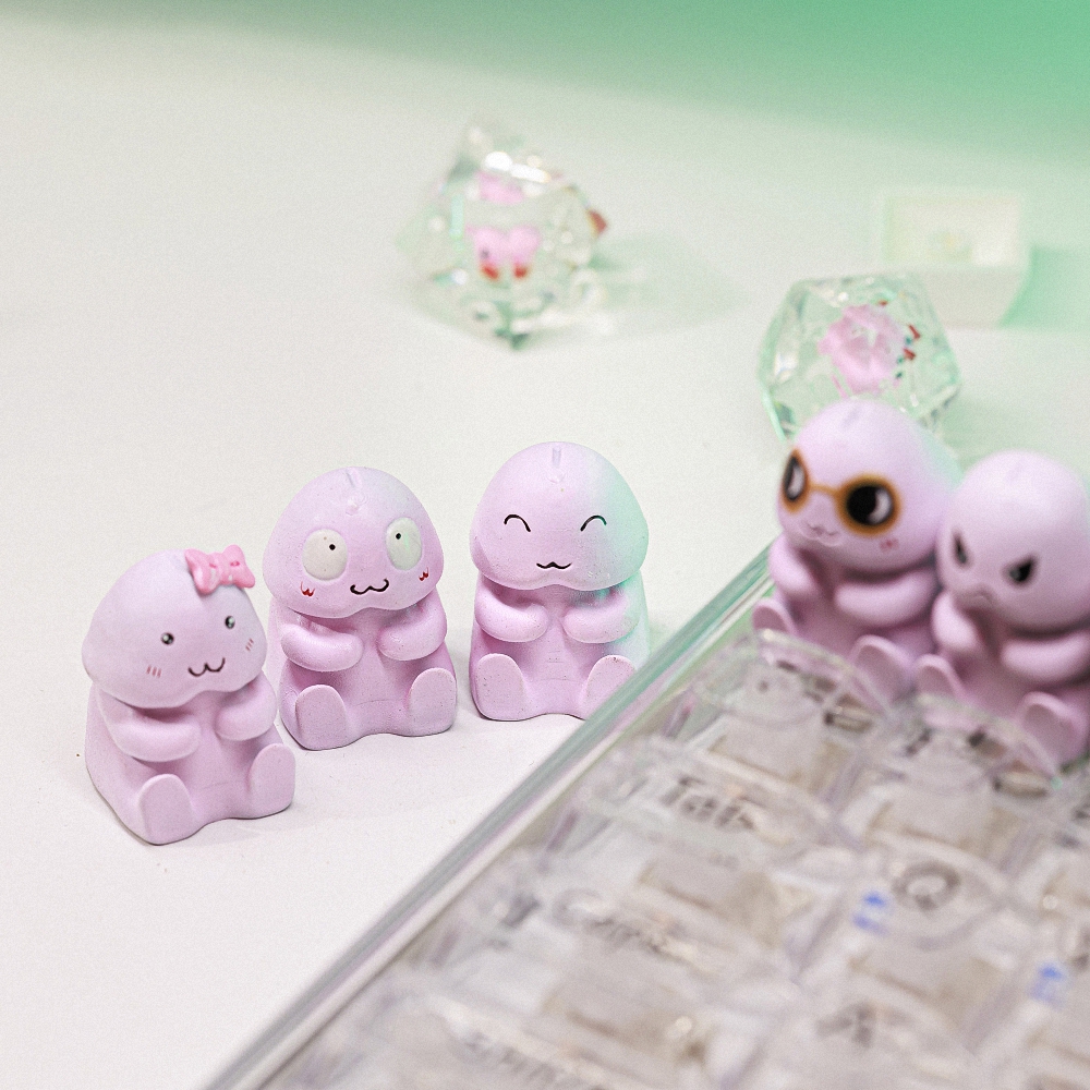 Kute Artisan Keycap Breakwooden