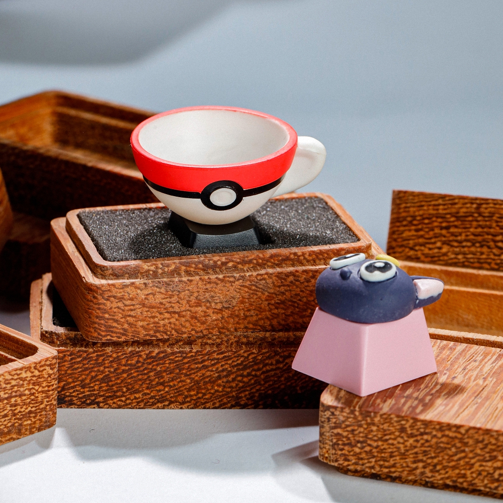 Kute Cat Artisan Keycap Breakwooden 3