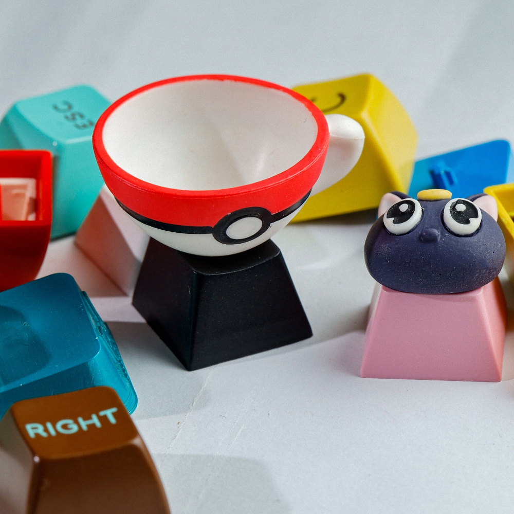 Kute Cat Artisan Keycap Breakwooden 3