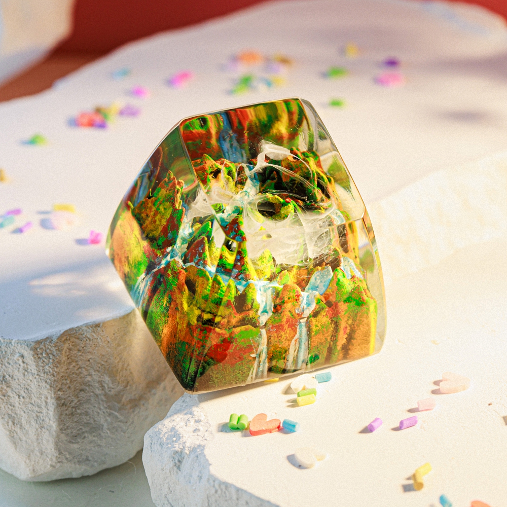 Late Fall Artisan Keycap Breakwooden 2