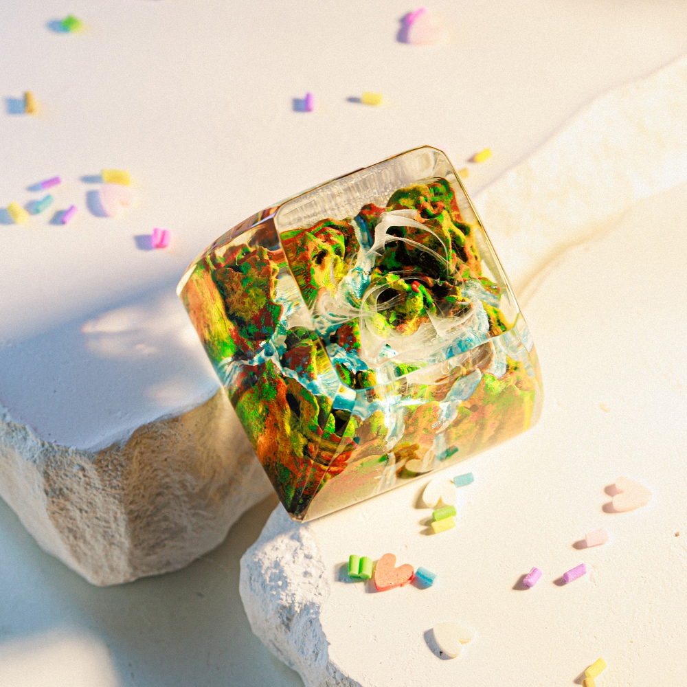 Late Fall Artisan Keycap Breakwooden 2