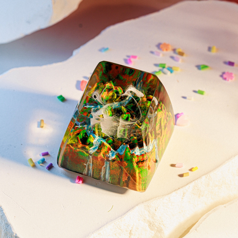 Late Fall Artisan Keycap Breakwooden 2