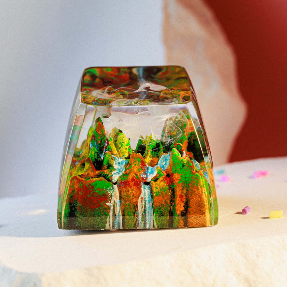 Late Fall Artisan Keycap Breakwooden 2