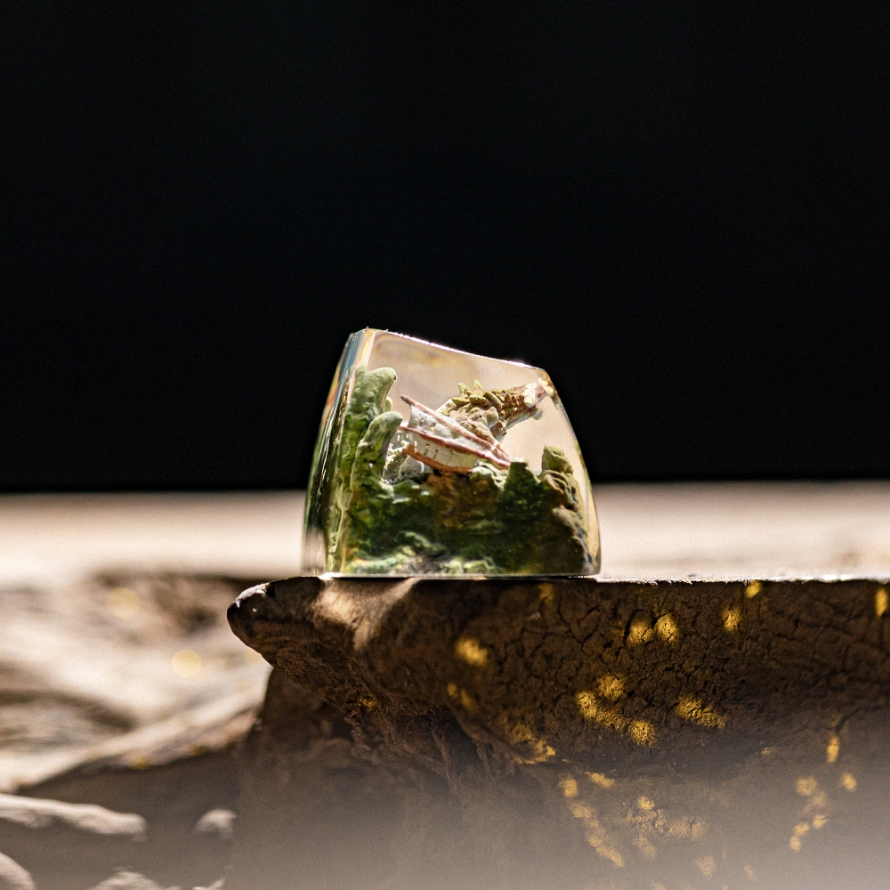 Orange Dragon Artisan Keycap Breakwooden