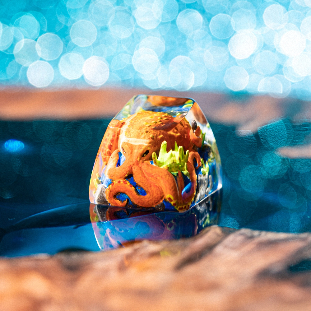 Orange Octopus Artisan Keycap Breakwooden