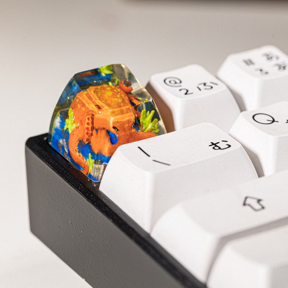 Orange Octopus Artisan Keycap Breakwooden 3