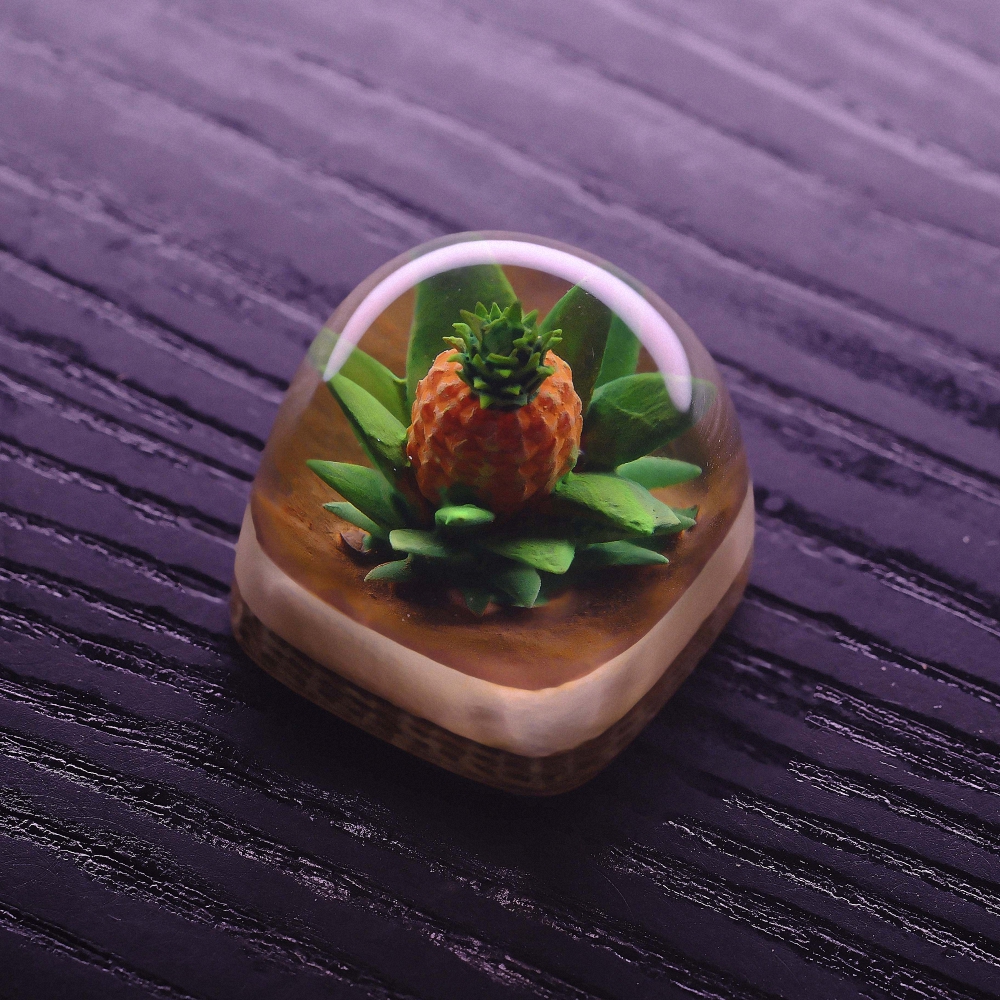 Pineapple Artisan Keycap Breakwooden