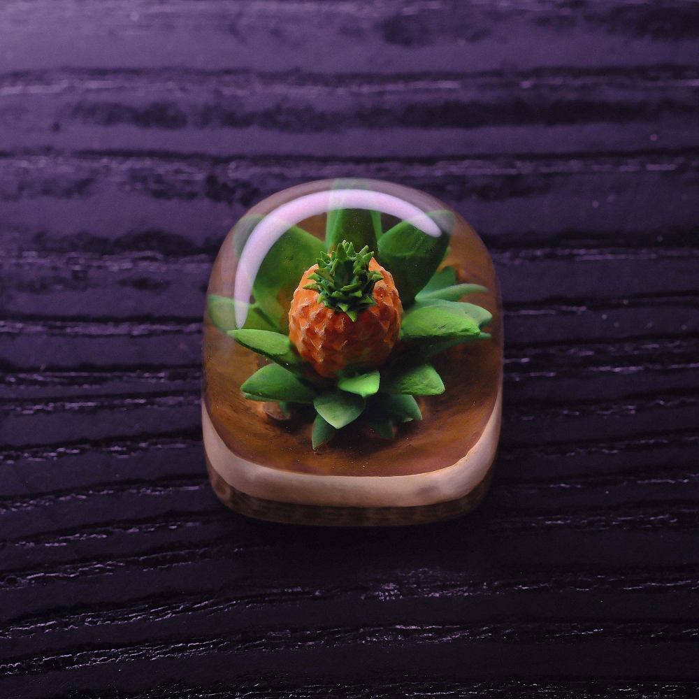 Pineapple Artisan Keycap Breakwooden