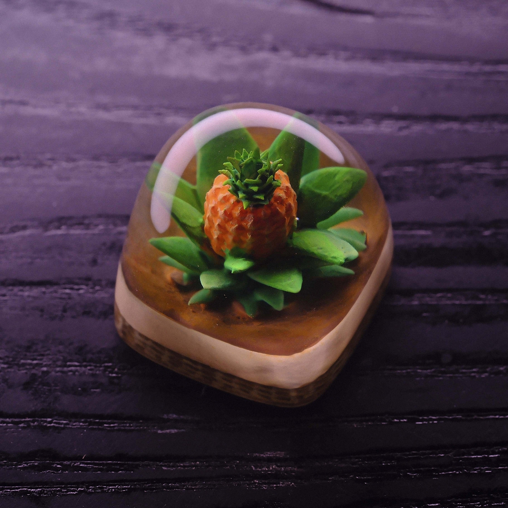 Pineapple Artisan Keycap Breakwooden