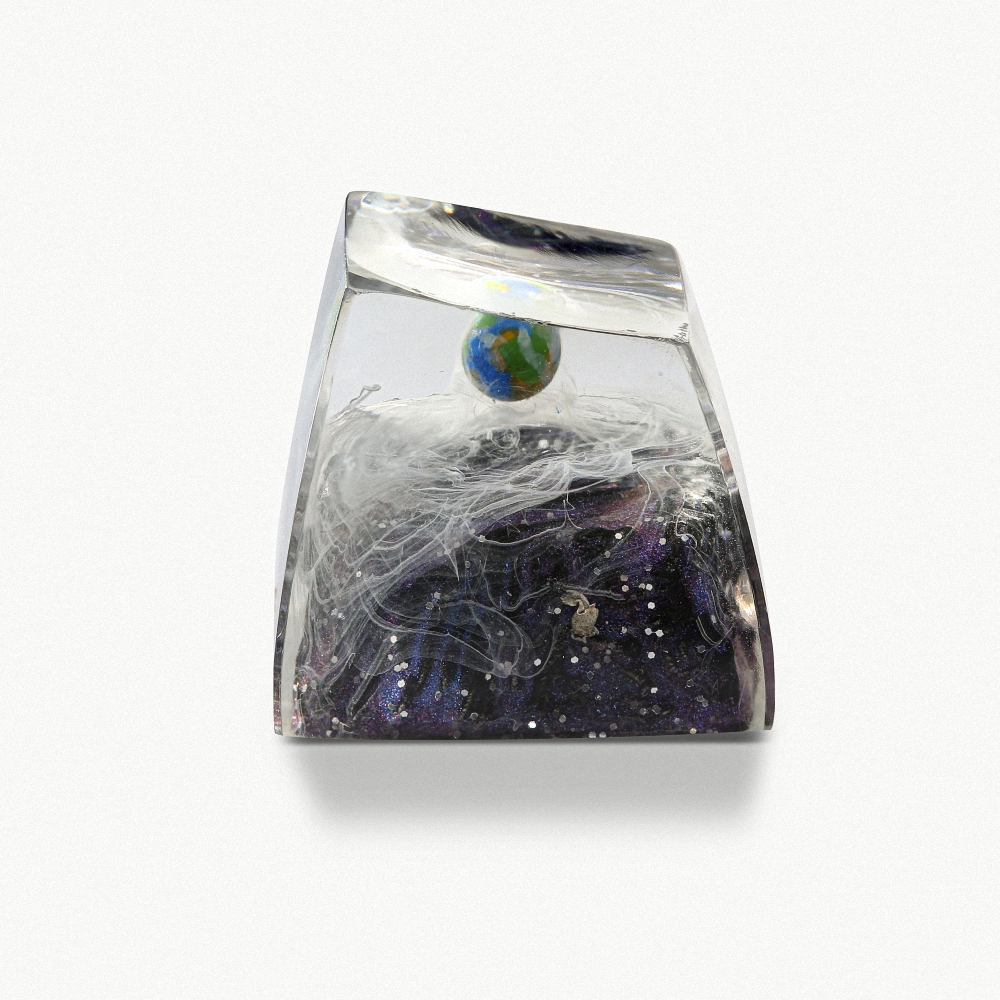 Planet - Earth Artisan Keycap Breakwooden 3