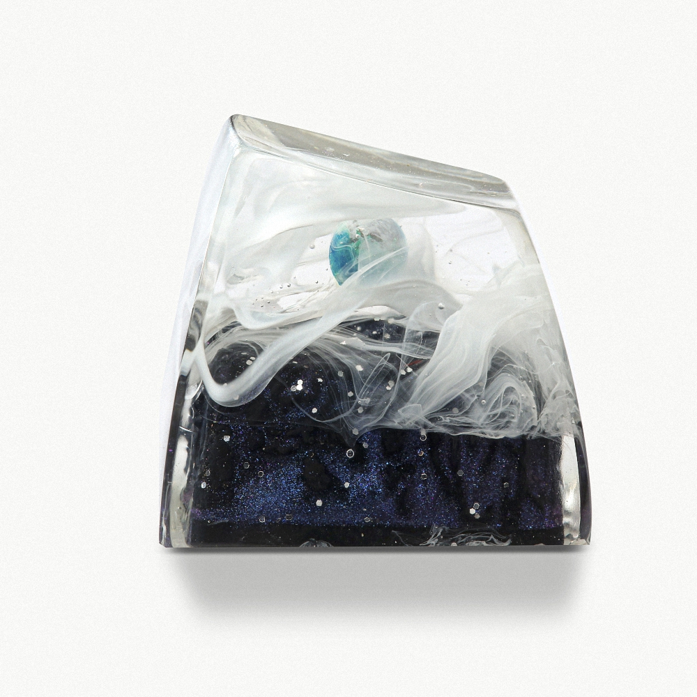 Planet - Earth Artisan Keycap Breakwooden 3