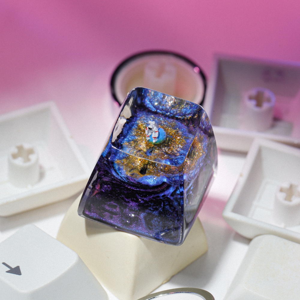 Planet - Earth Artisan Keycap Breakwooden 4