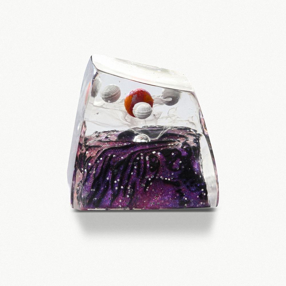 Planet - Galaxy Artisan Keycap Breakwooden  3