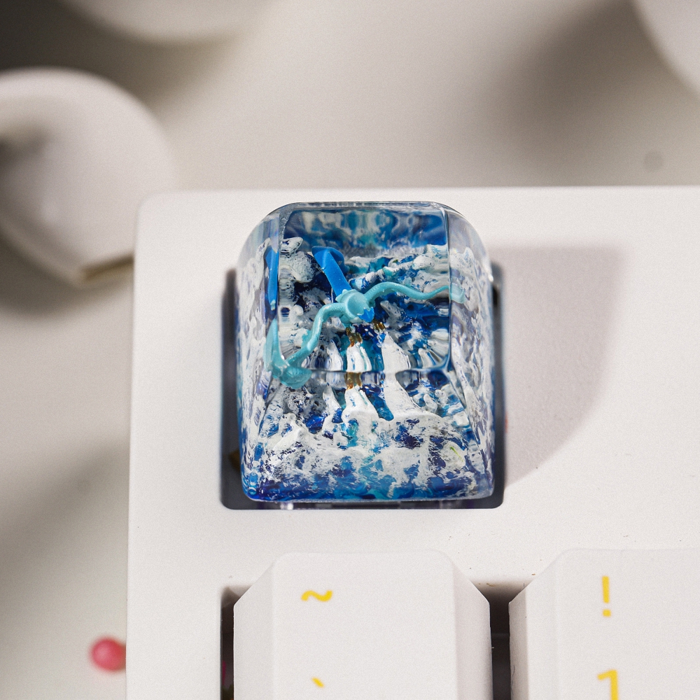Pokemon - Articuno Artisan Keycap Breakwooden