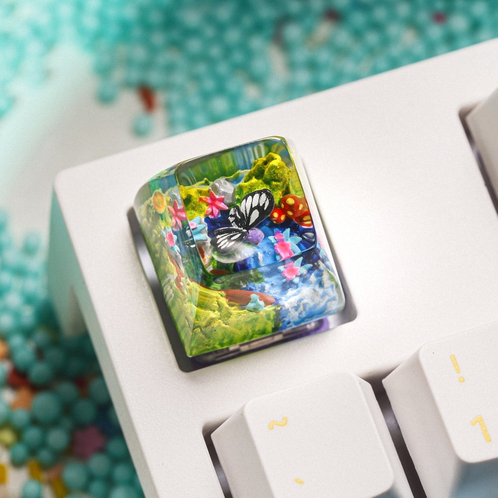 Pokemon - Butterfree Artisan Keycap Breakwooden 6