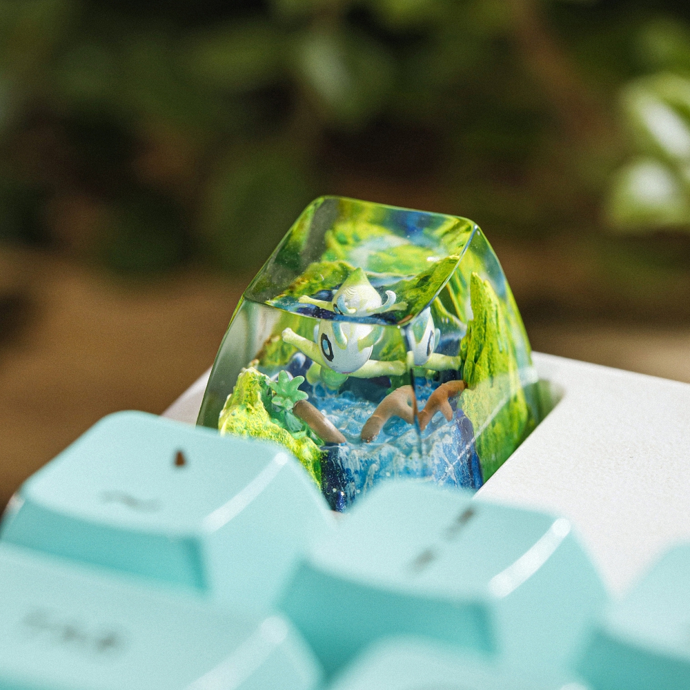 Pokemon - Celebi Artisan Keycap Breakwooden