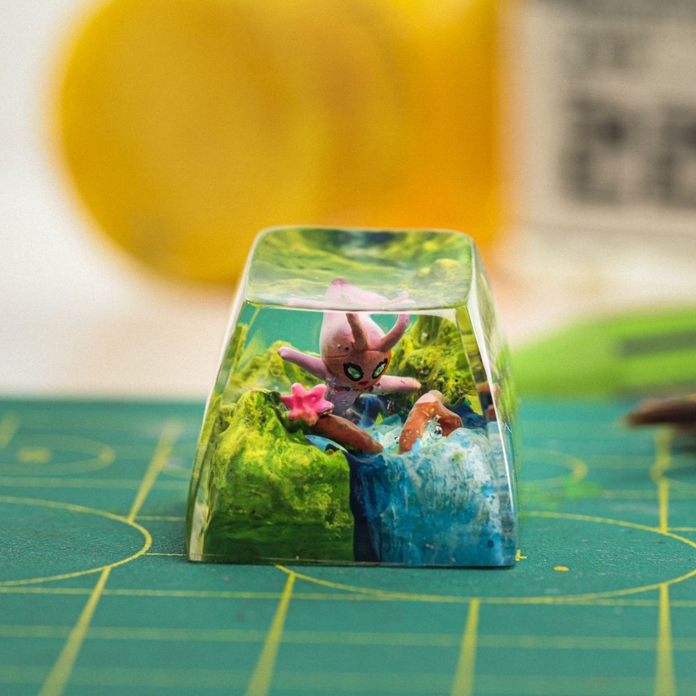 Pokemon - Celebi Artisan Keycap Breakwooden 2
