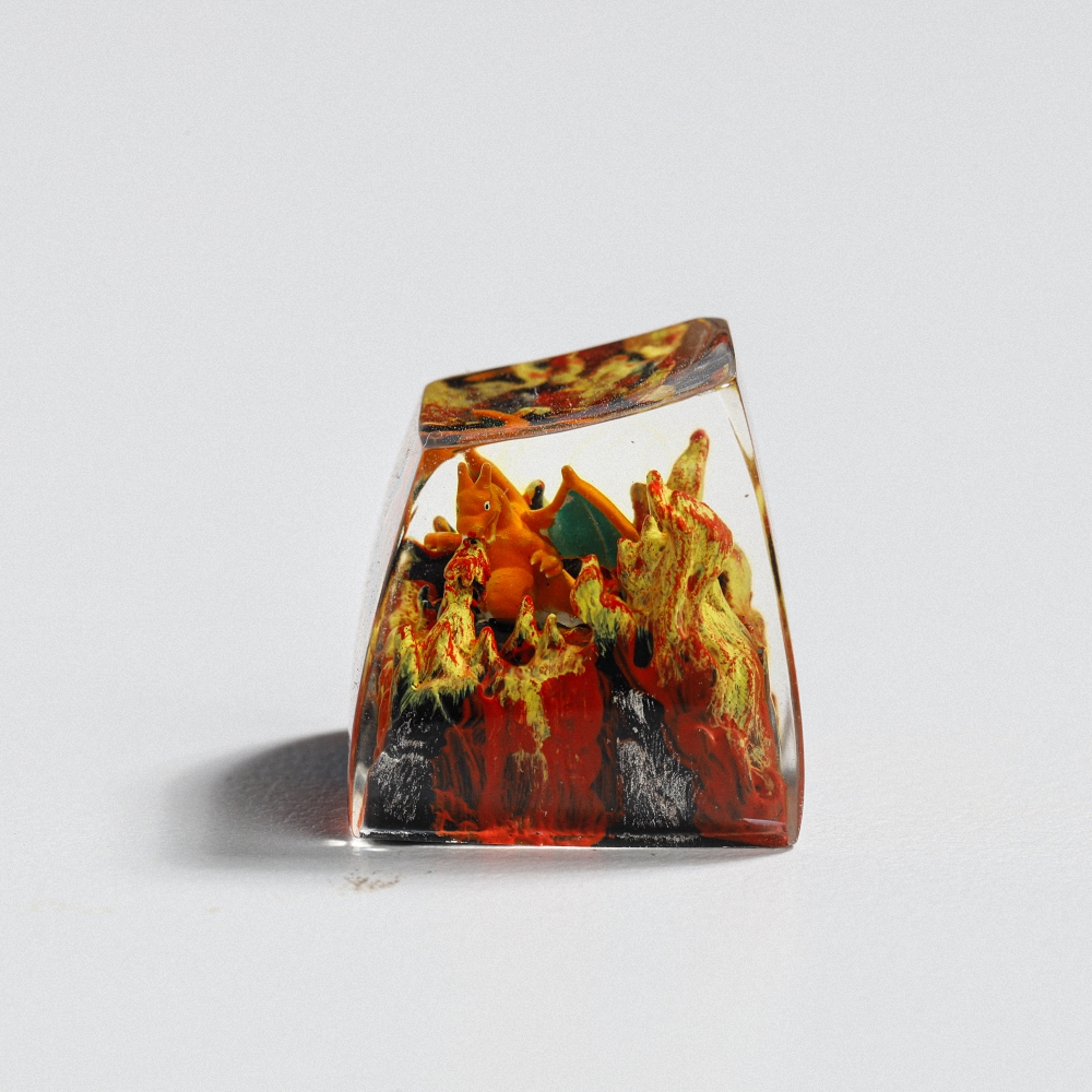 Pokemon - Charizard Artisan Keycap Breakwooden 12