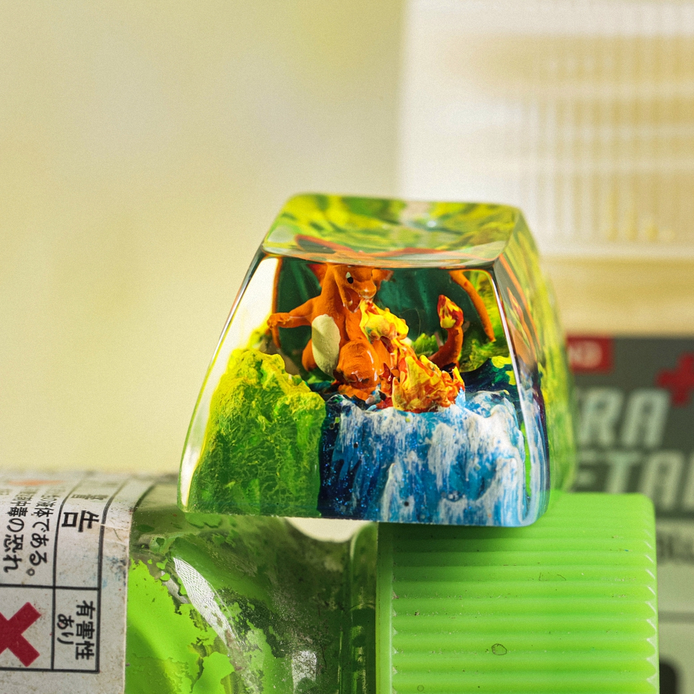 Pokemon - Charizard Artisan Keycap Breakwooden 13