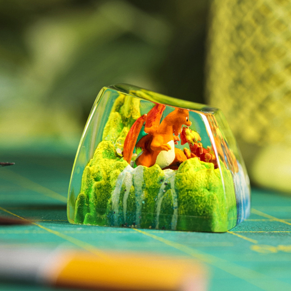 Pokemon - Charizard Artisan Keycap Breakwooden 13