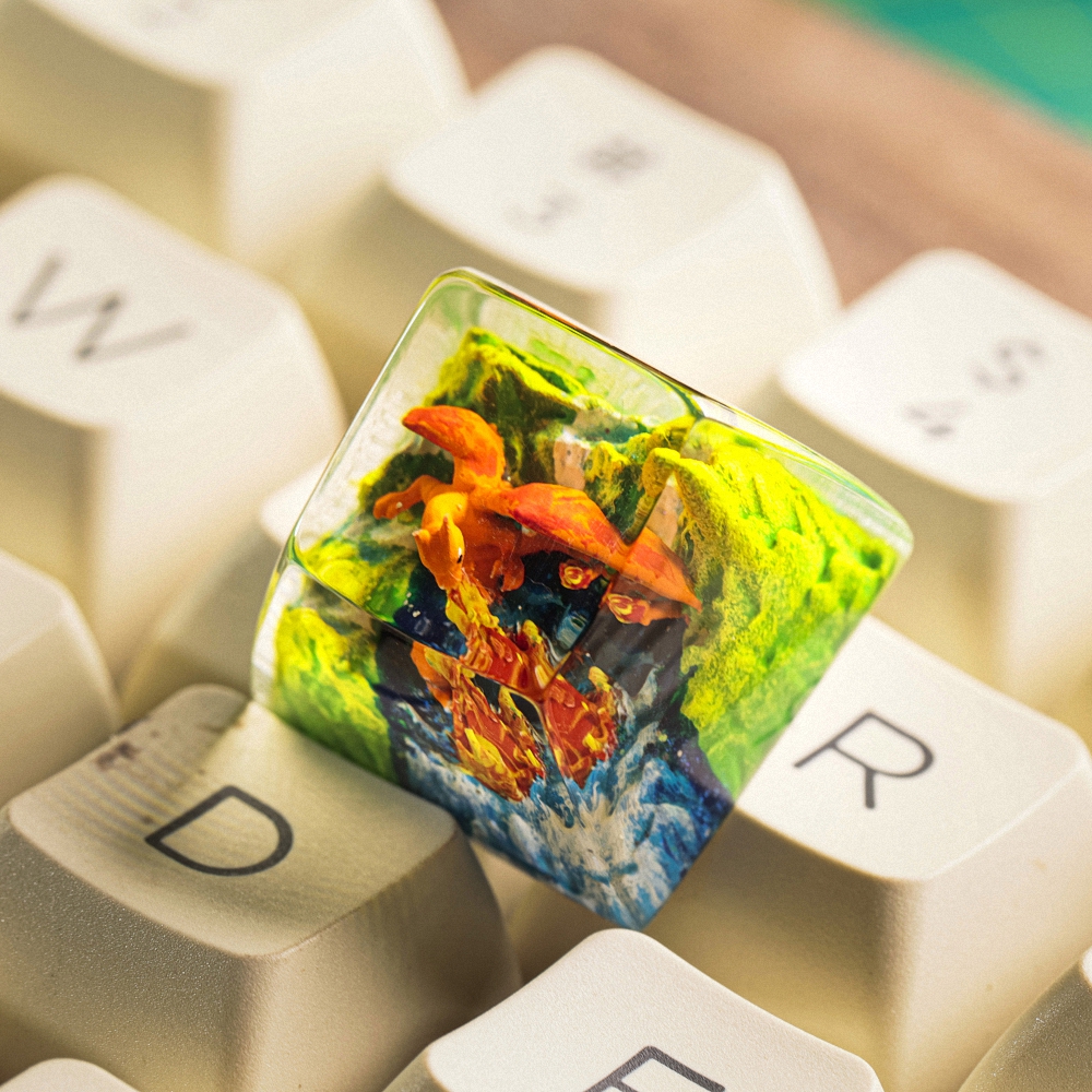 Pokemon - Charizard Artisan Keycap Breakwooden 14