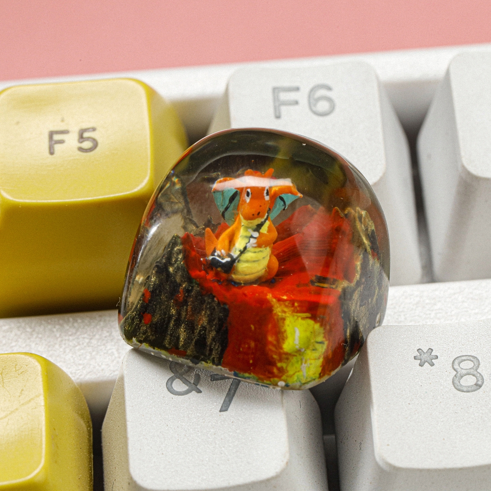 Pokemon - Charizard Artisan Keycap Breakwooden 15