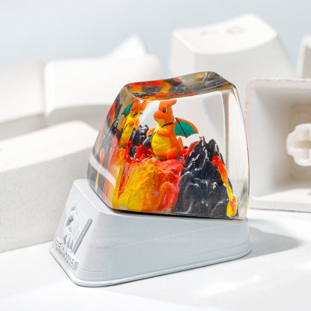 Pokemon - Charizard Artisan Keycap Breakwooden 16