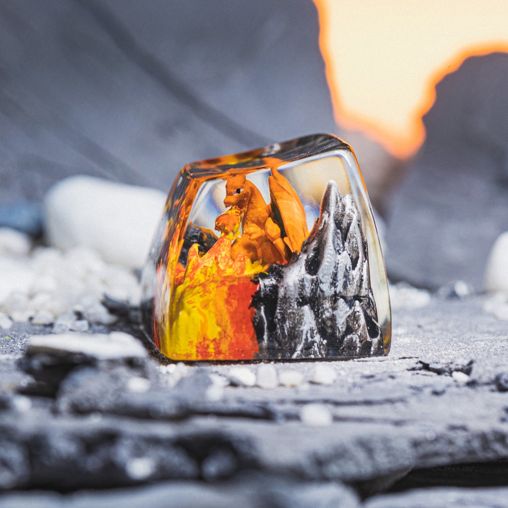 Pokemon - Charizard Artisan Keycap Breakwooden 21