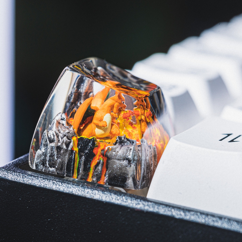 Pokemon - Charizard Artisan Keycap Breakwooden 21
